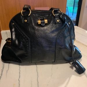 YVES SAINT LAURENT BLACK PATENT MUSE PURSE